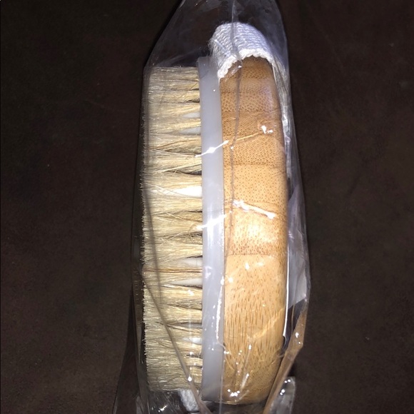 Dry Brushing - Picture 3 of 3